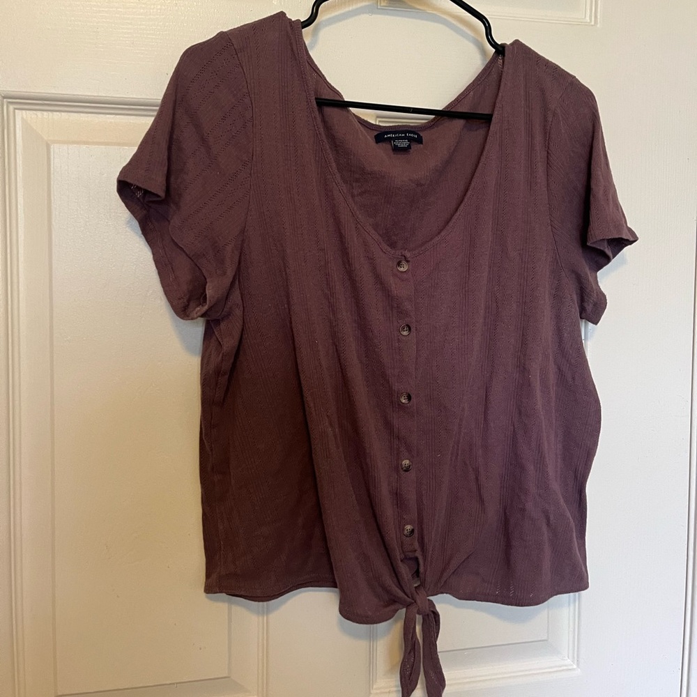 American Eagle cropped Blouse